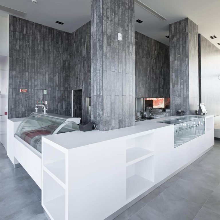 lógica2-projetos-e-construções-obra-remodelação--espaço-comercial-cremosi