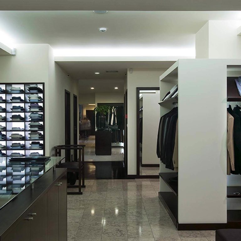 lógica2-projetos-e-construções-obra-remodelação-espaco-comercial-falber2