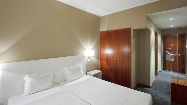 lógica2-projetos-e-construções-obra-remodelação-hotel-antas16